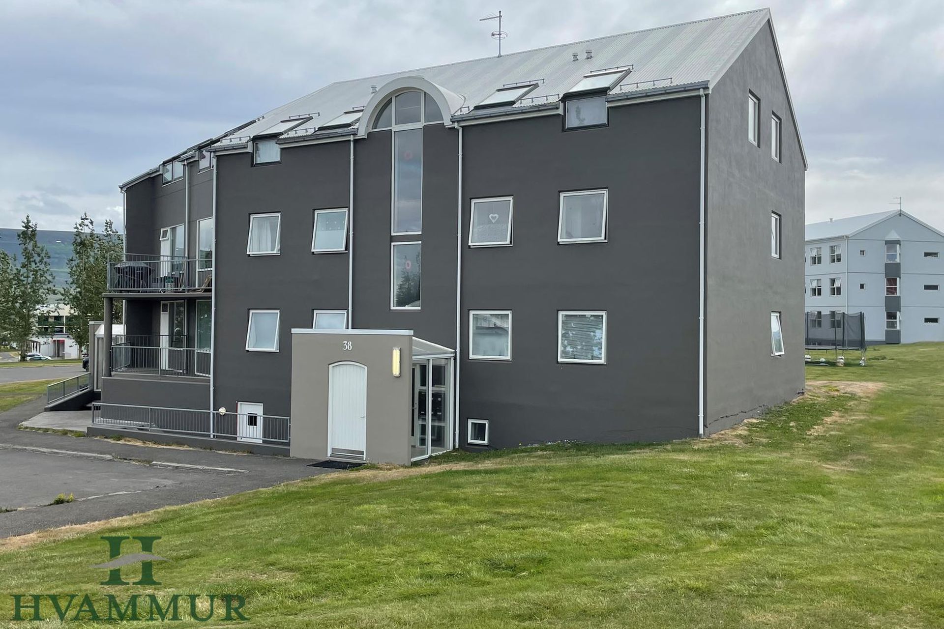 Vestursíða 38